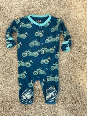 Kickee Pants Teal Motorcycle Print One-Piece Footed Pajamas 0-3 months